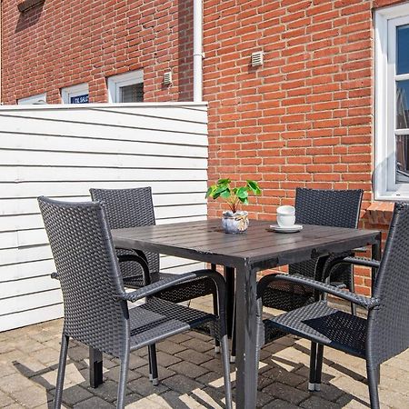4 Person Holiday Home In R M Sonderby  Екстер'єр фото